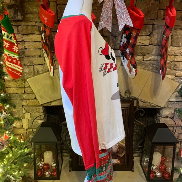 NWT Disney Store Two Piece Winter Mickey and Minnie Mouse Pajama Set XL - Picture 8 of 13